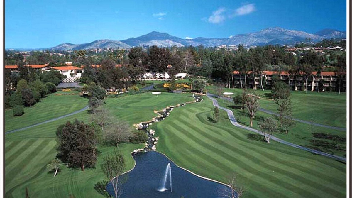Rancho Bernardo Condo | Superb 2 bdrm Rancho Bernardo VillaontheGreen-SWIM.SPA.TENNIS.PICKLEBALL.Pet OK