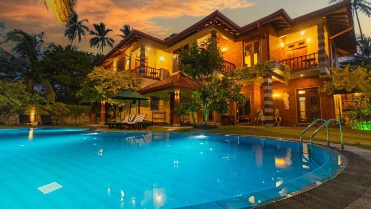 Balapitiya Villa | Superb 7-bedroom villa in Balapitiya