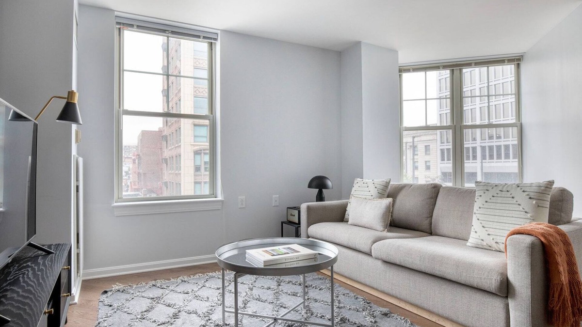Central Square Apartment | Superb Central Square 2BR w/In-Unit W/D, nr Restaurants, by Blueground