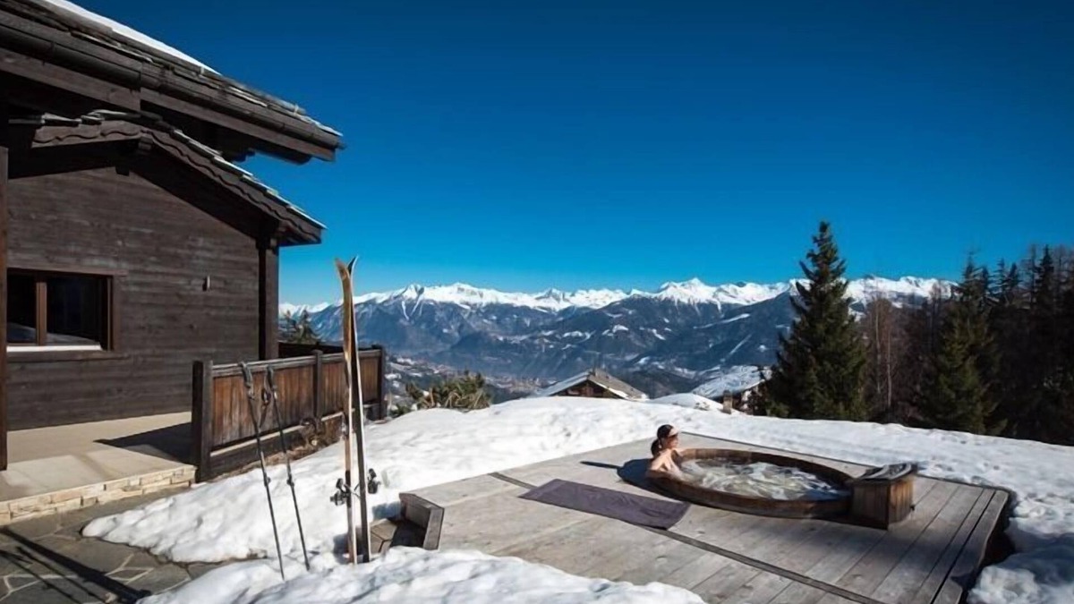 Anzere Ski Chalet | Superb chalet of contemporary construction located at the foot of the ski slopes with internet acces