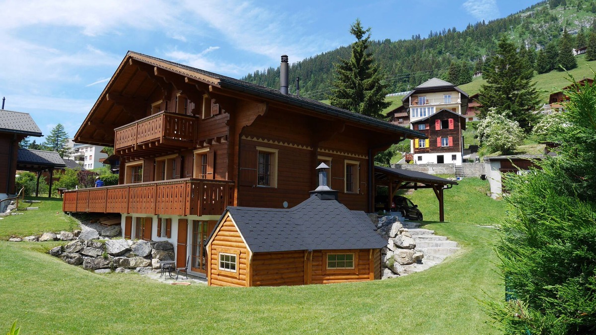 Leysin Ski Chalet | Superb Chalet with stunning mountain views, large garden, close to ski lifts