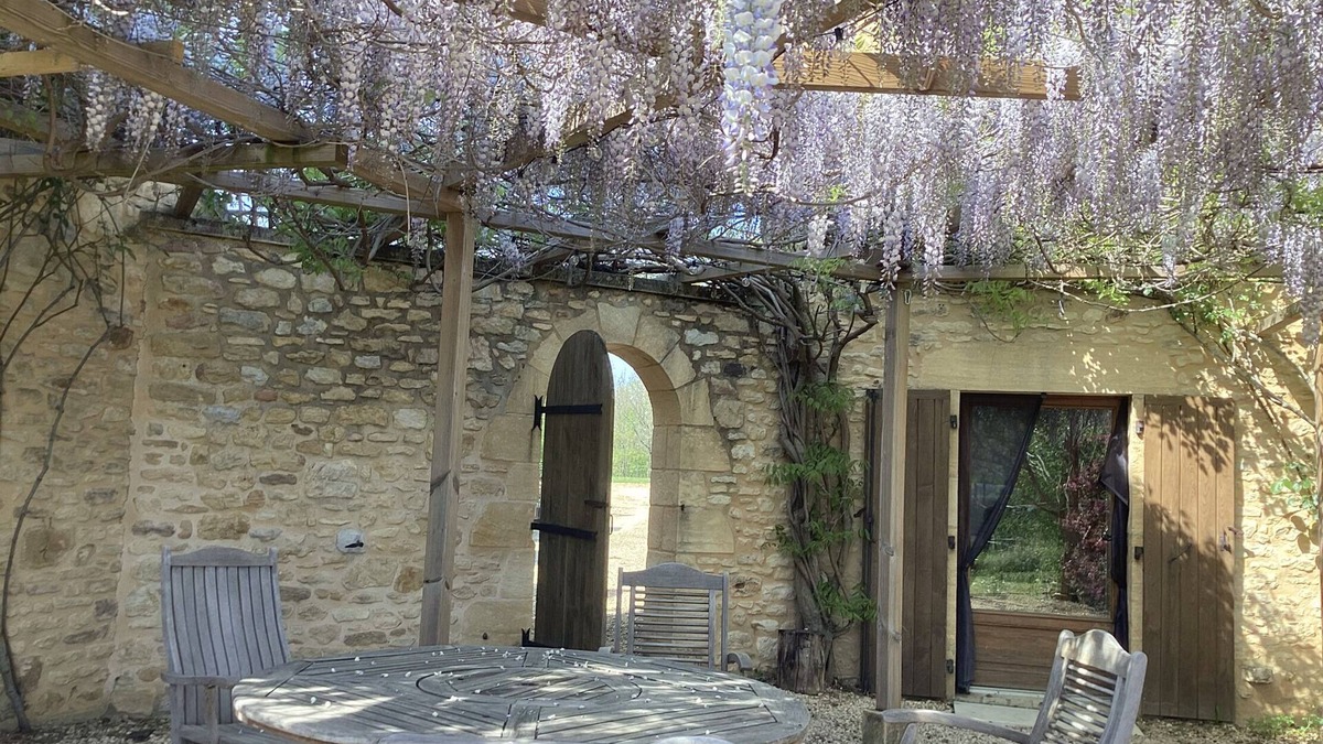 Saint-Pompont House | Superb conversion of a farm barn, in a quiet rural location