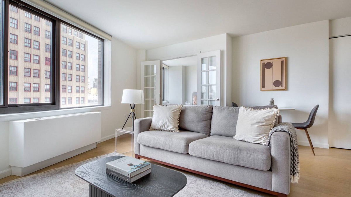 Union Square Apartment | Superb Flatiron 1BR w/Gym, Elevator & Doorman, nr Trains, by Blueground