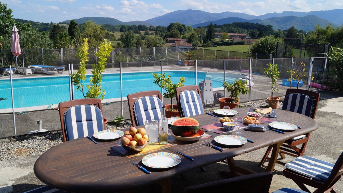 Rouede Other | Superb Gite With Large Heated Pool, Children's Play Area, Rouede, Haute Garonne