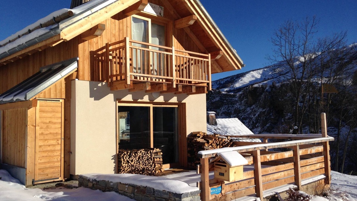 Valloire Ski Chalet | Superb high-end chalet in Valloire - 4 stars & 10/12 pers - 98m2 - 4 bedrooms