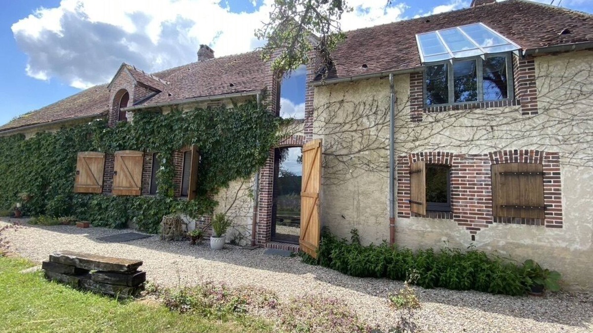 La Ferte-Loupiere House | Superb longère 2 hours from Paris