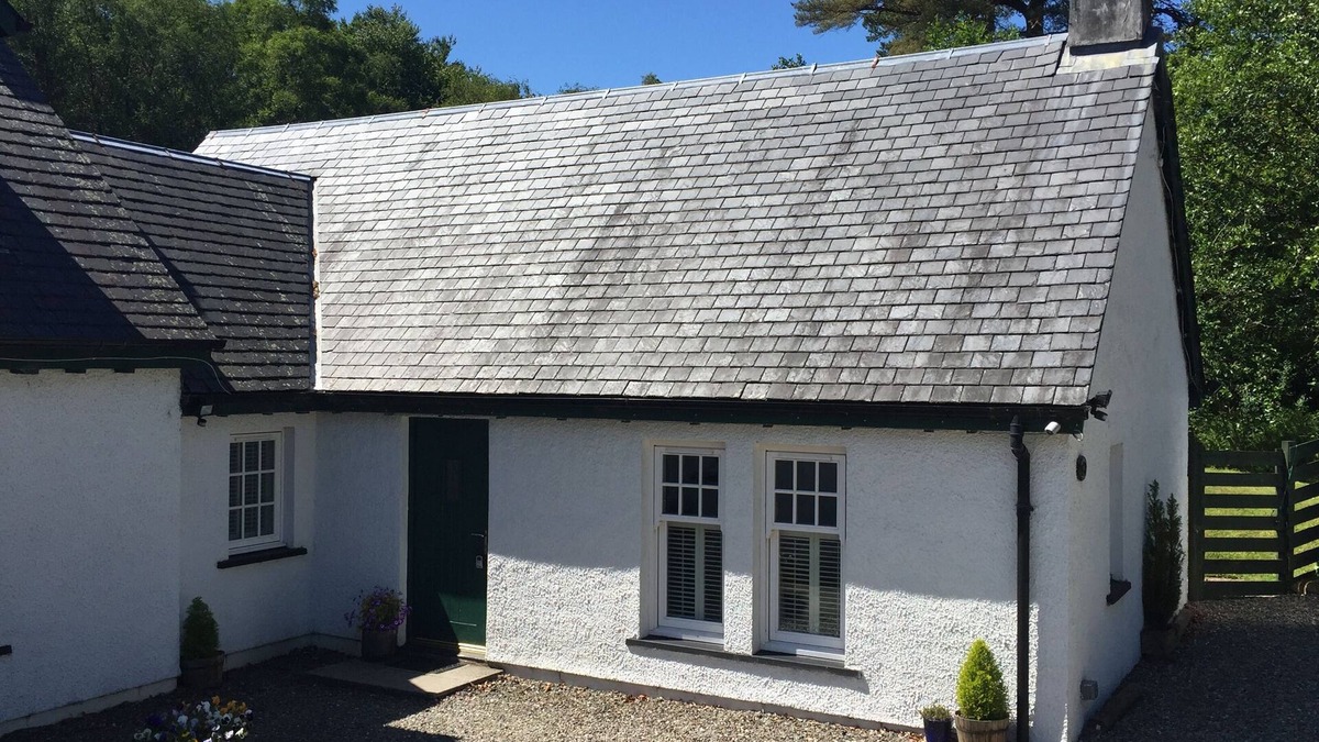 Helensburgh Cottage | Superb luxury Rural Location set close to the banks of Loch Lomond National park