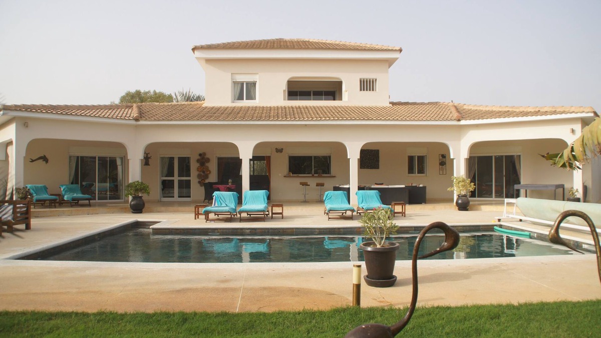 Ngaparou Villa | Superb modern villa with magnificent swimming pool in Ngaparou