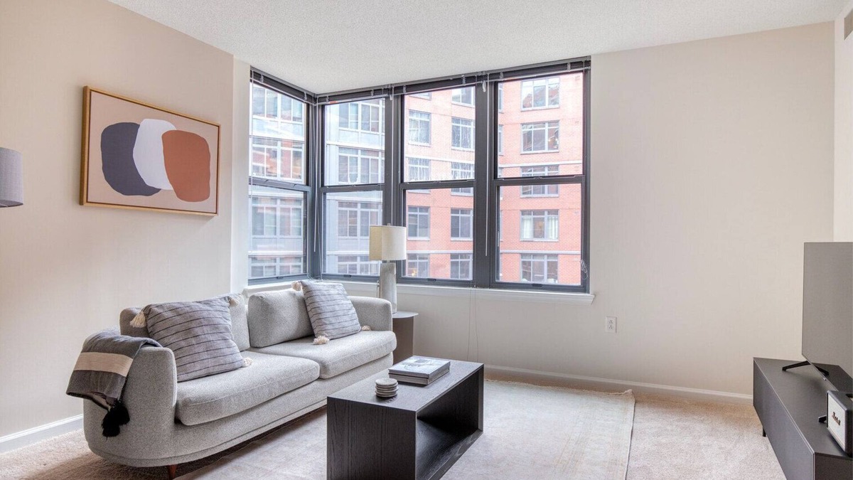 Navy Yard Apartment | Superb Navy Yard 1BR w/Rooftop Pool, nr Nightlife, by Blueground