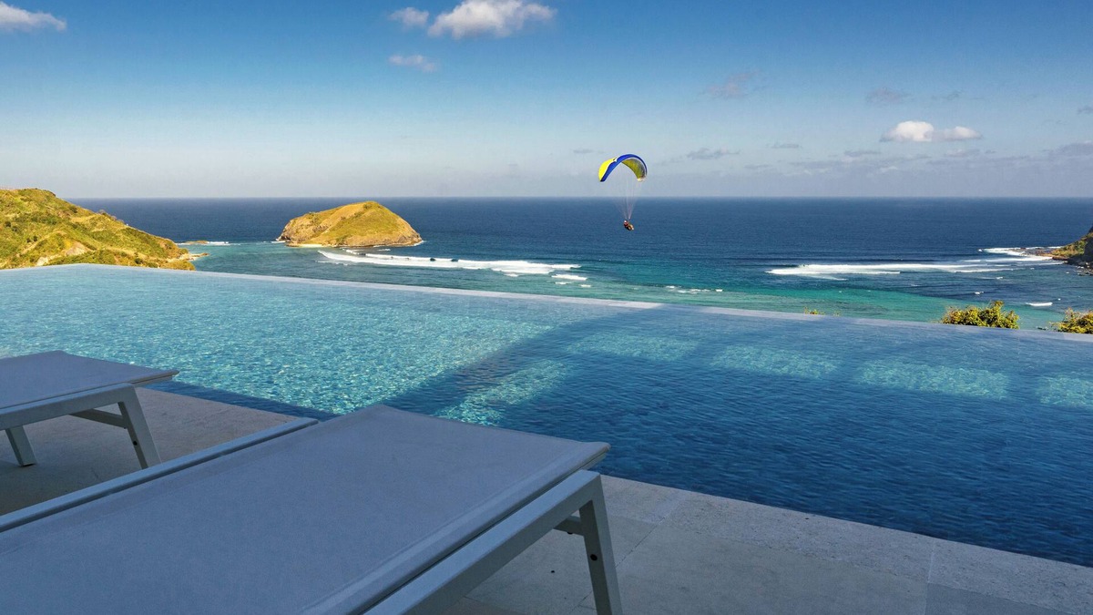 Lombok Villa | Superb NEW 4-bedroom villa in Sth Lombok with Stunning Views, STARLINK WiFi & AC