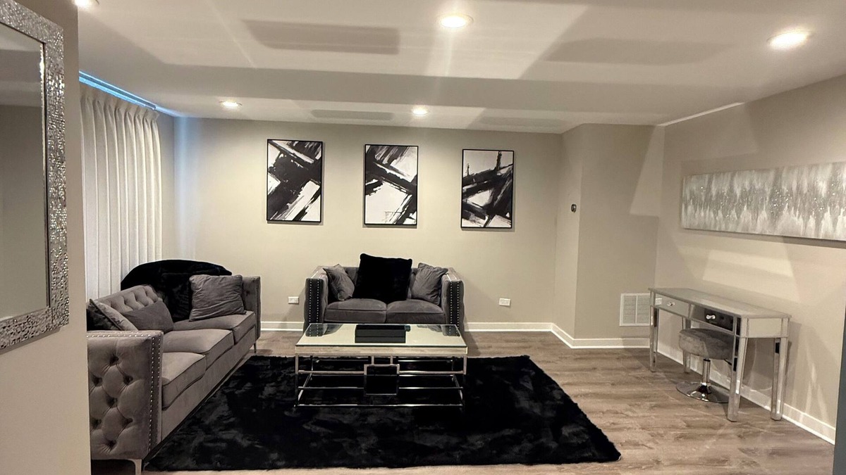 Chicago House | Superb townhome with Near Lake in vibrant Chicago