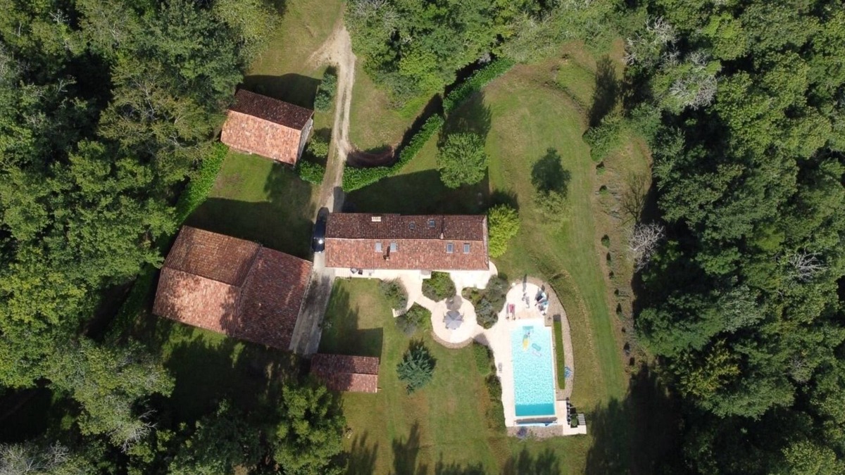 Grignols Other | Superb Traditional Stone Farmhouse dating from the 16th Century
