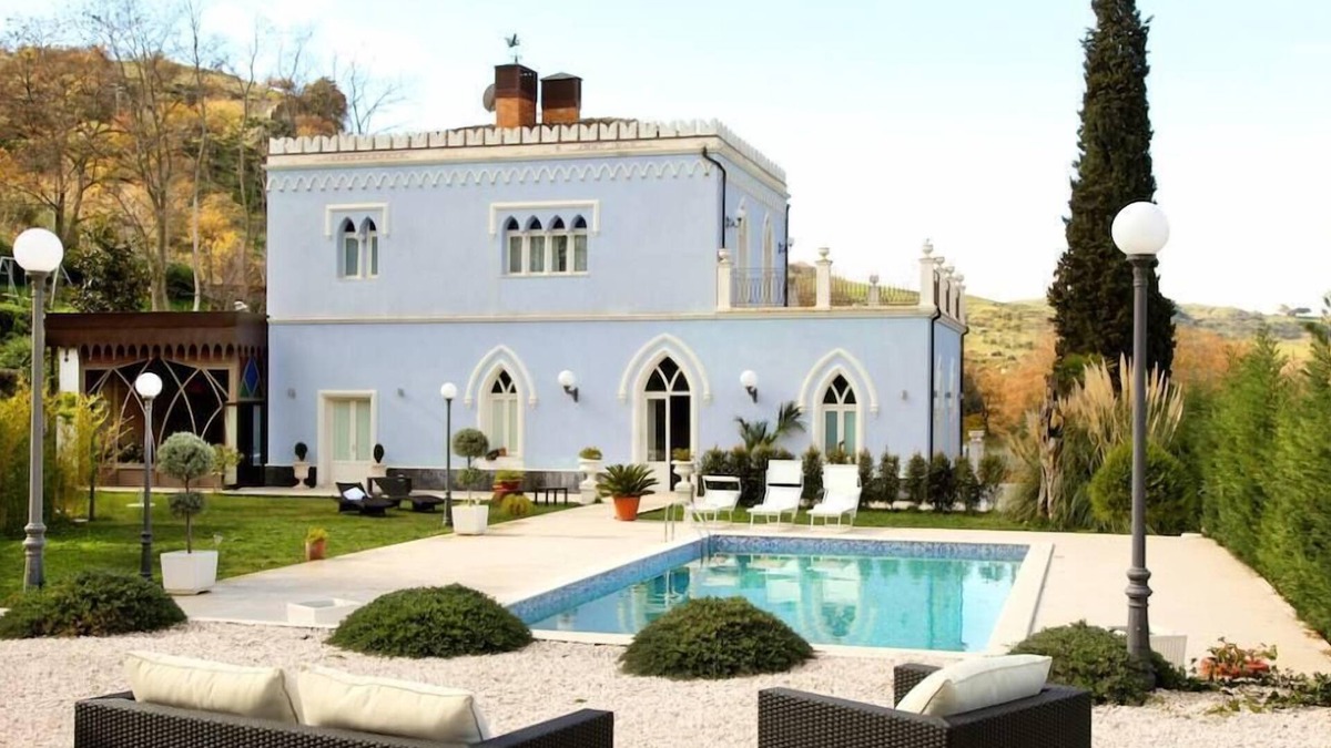 Francavilla di Sicilia Villa | Superb villa with private pool near Taormina, Sicily