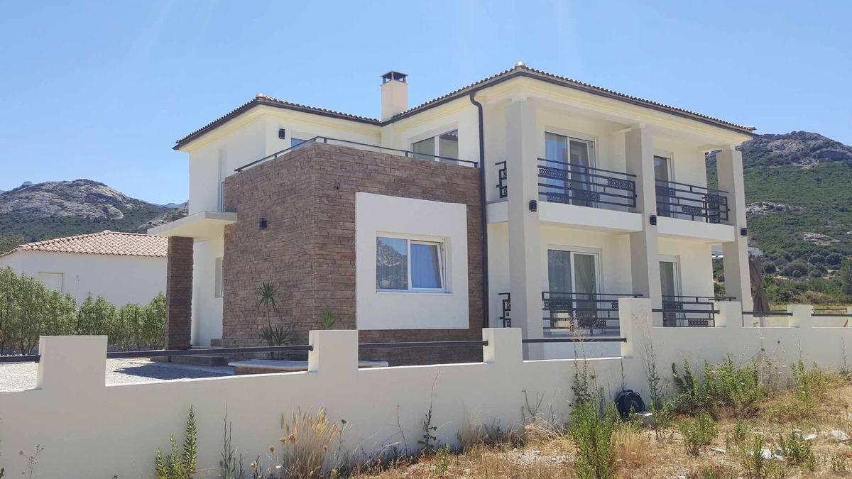 Calenzana House | Superb Villa for 9 people with heated pool and air-conditioned