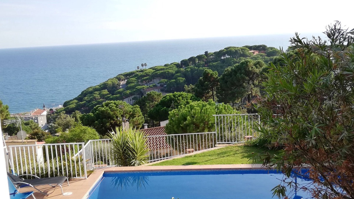 Sant Pol De Mar Villa | Superb Villa with private pool with Stunning sea views on Barcelona coast.