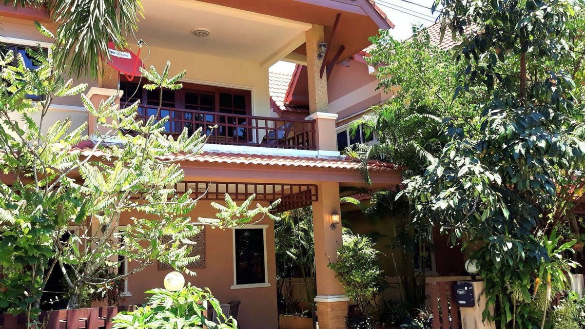 Ban Khlong Haeng Villa | superb Villa with garden