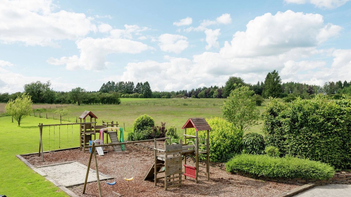 Hockai House | Superb Villa With Pool in Hockai