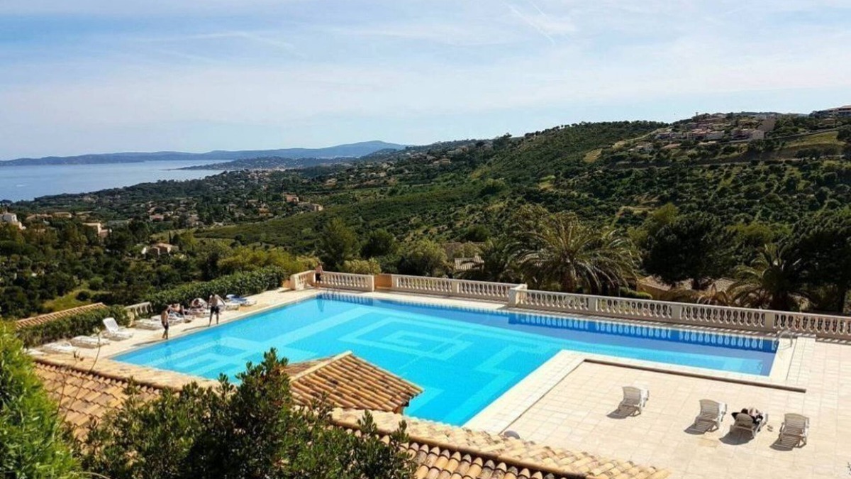 Les Issambres Apartment | Superbe Appartement EN REZ DE Jardin DE 35 m² Avec Terrasse Arboree
