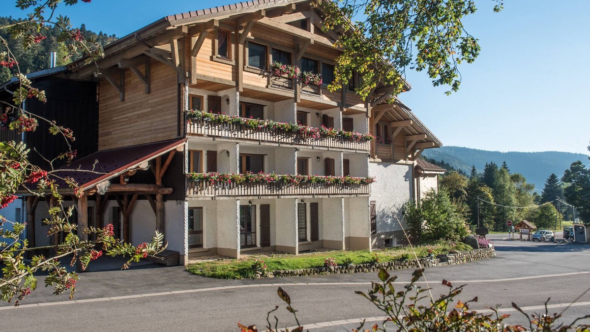 La Bresse Apartment | Superbe appartement premium 42m² rénové terrasse wifi vue montagne