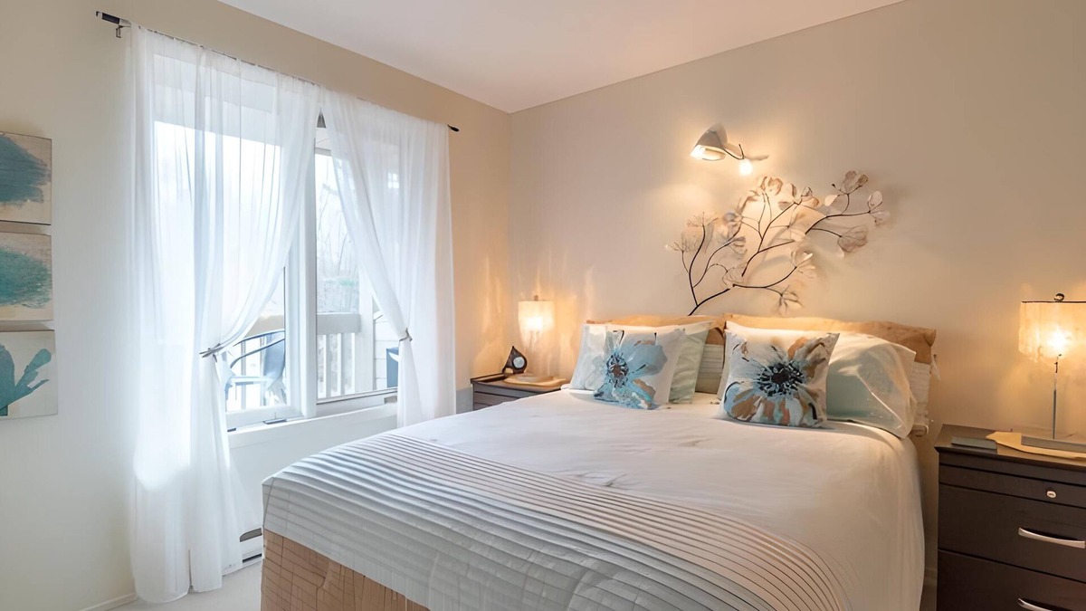 Magog Condo | Superbe condo**** bord de l'eau à Magog