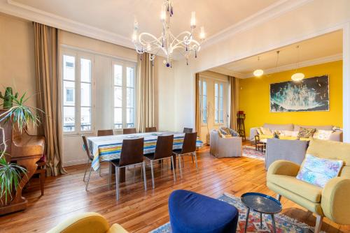 Biarritz City Centre House | SUPERBE MAISON FAMILIALE AVEC JARDIN AU COEUR DE BIARRITZ