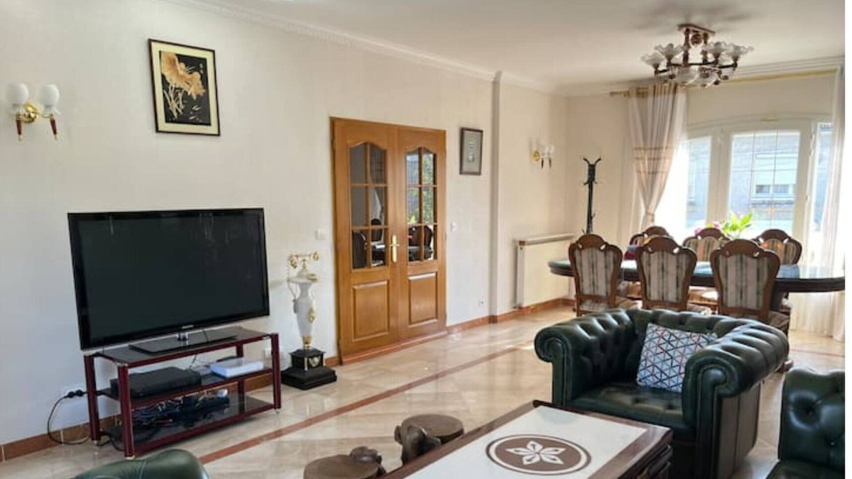 Le Blanc-Mesnil House | Superbe Maison 5 Chambres Pour 9P- 20min de Paris