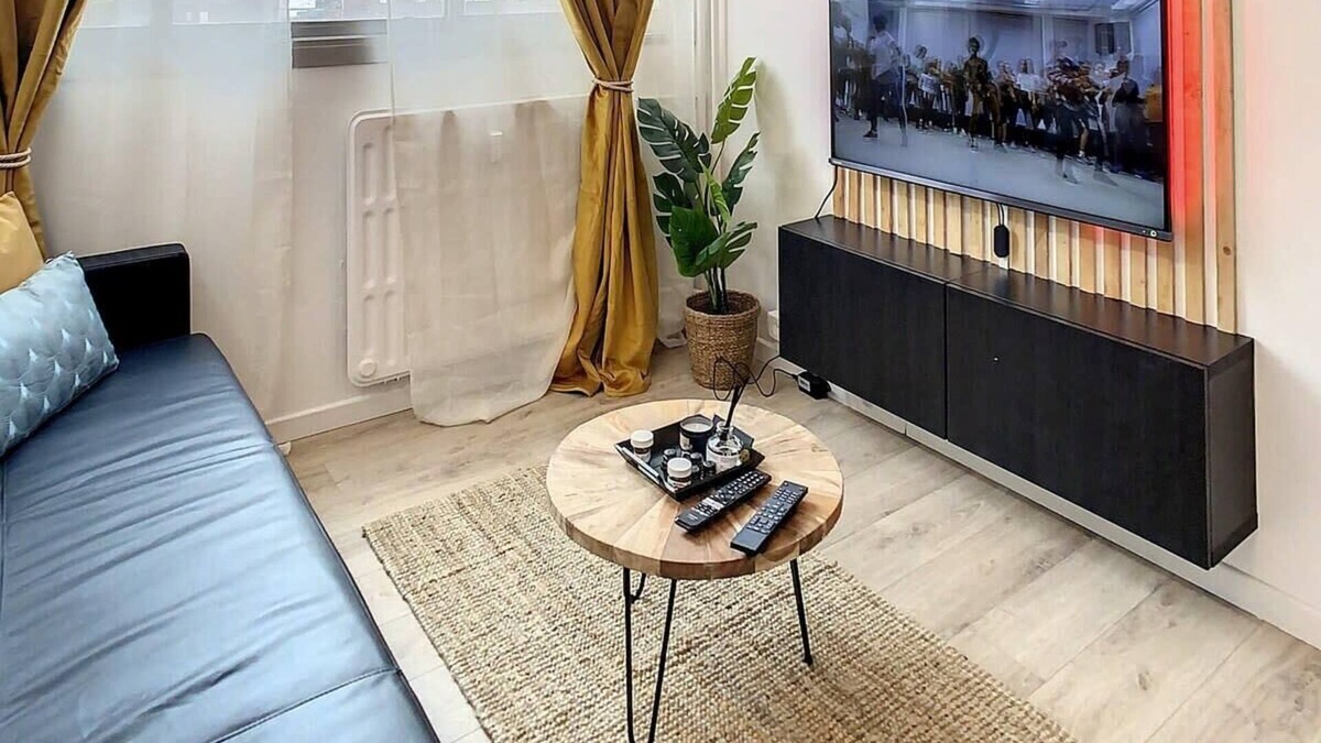 Amiens Apartment | Superbe studio cosy rénové centre-ville 2 pers
