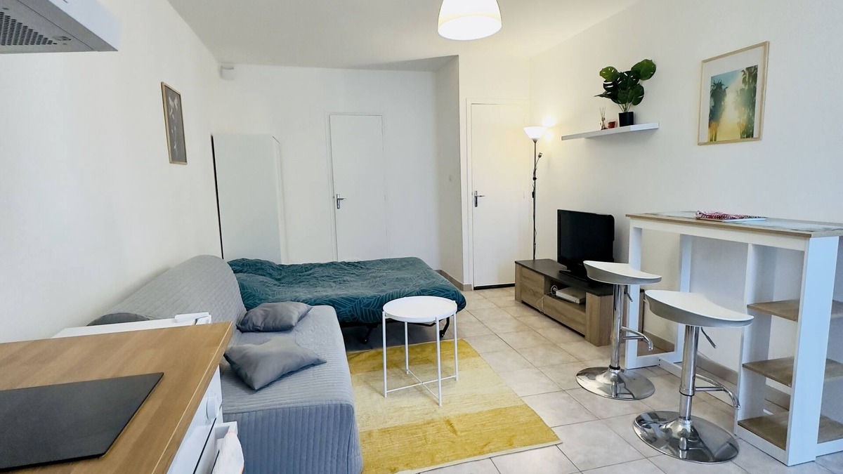 Champs-sur-Marne Apartment | Superbe Studio Proche Disney