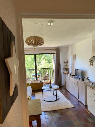 Saint-Chaffrey Apartment | Superbe studio terrasse plein sud