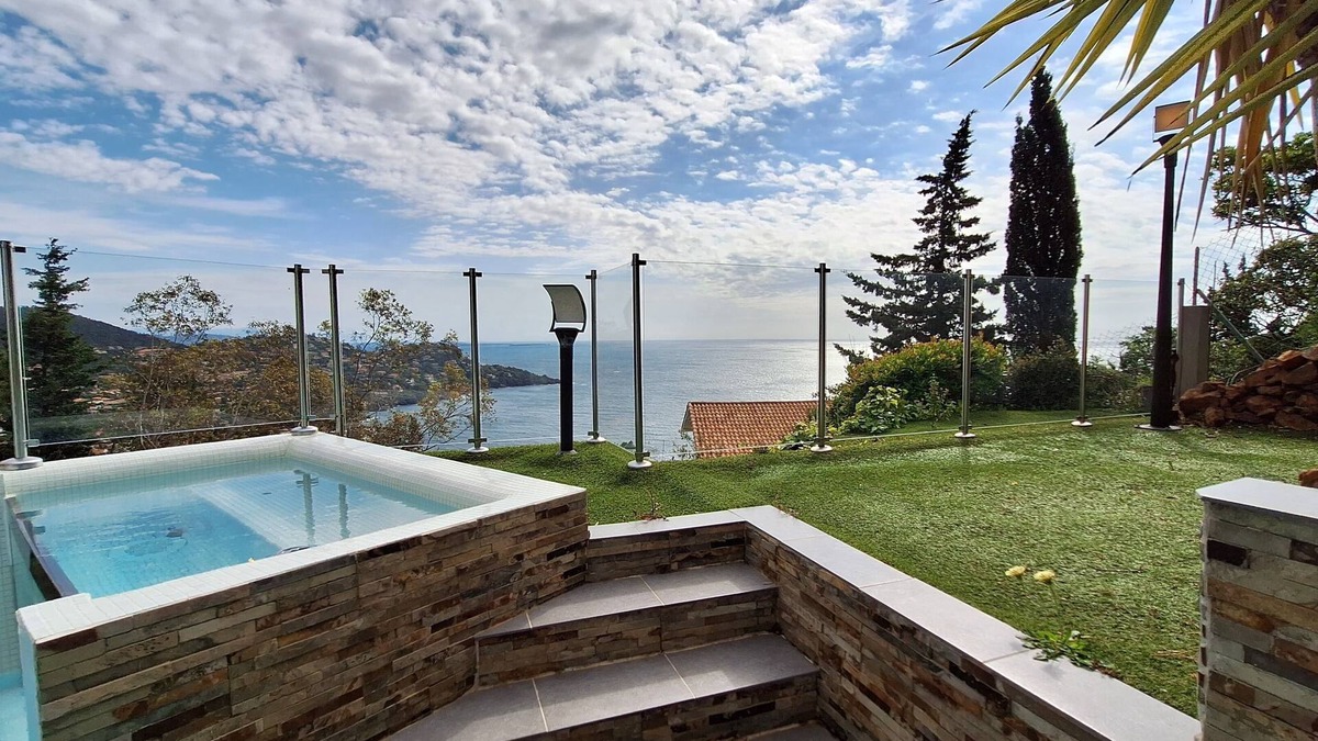 Espero-Pax Villa | Superbe Villa 4 Chambres - 10 Personnes - Piscine vue Panoramique Méditerranée