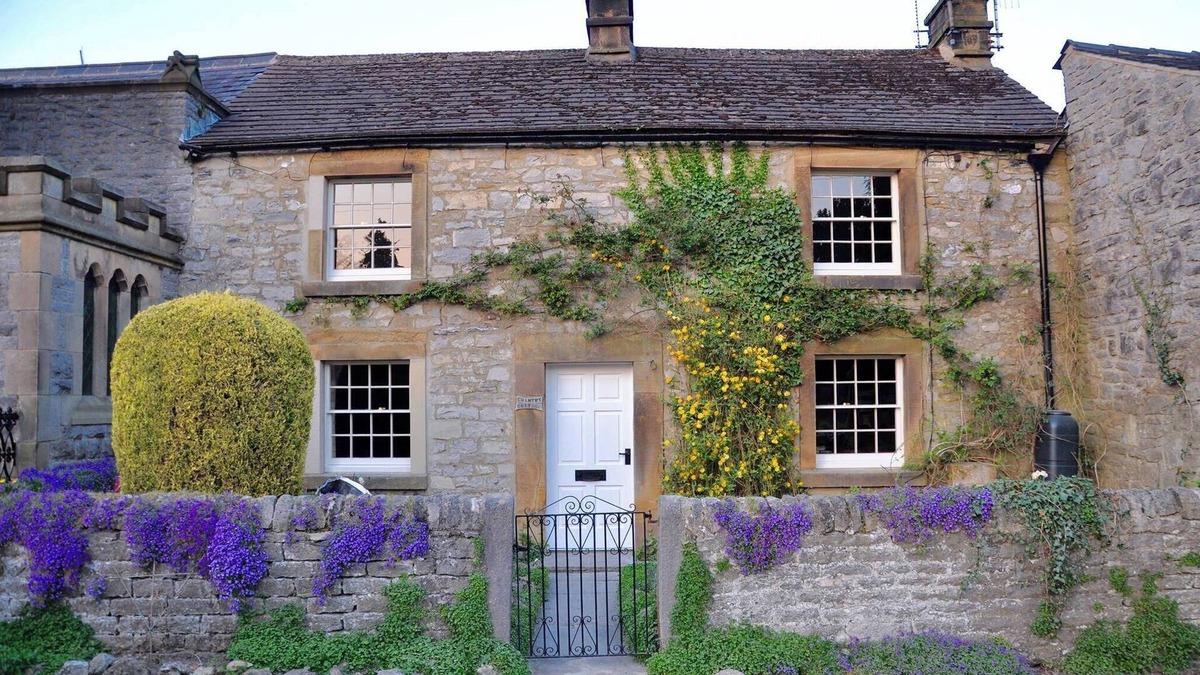 Ashford-in-the-Water Cottage | Superbly appointed, Cosy cottage in the heart of the Derbyshire Peak District