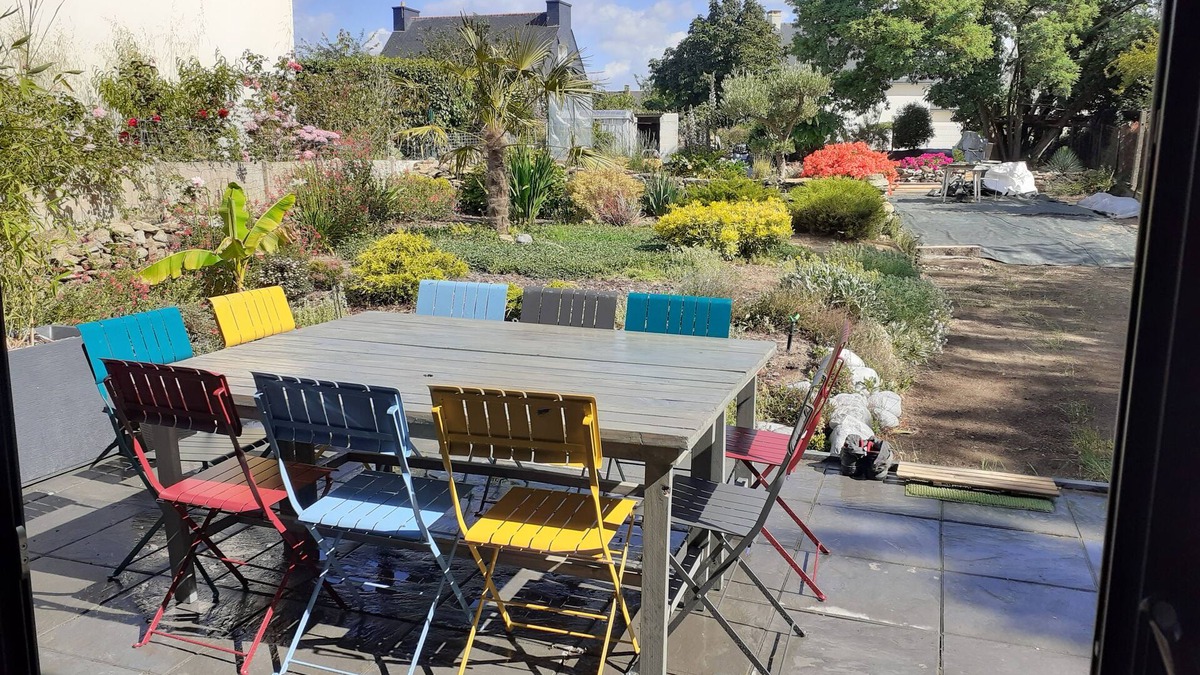 Penvins House | SUPERBLY RENOVATED AND DECORATED OLD HOUSE - SPACIOUS GARDEN