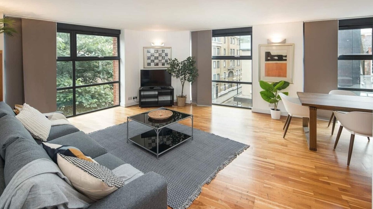 Farringdon Apartment | Superfast Broadband 2BD City Flat Farringdon