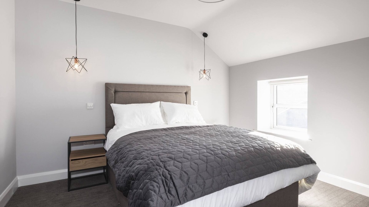 Donaghmore Apartment | Superior Apartment with Street View at Rooms at the Lower House