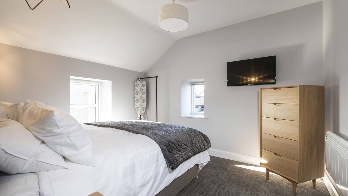 Donaghmore Apartment | Superior Apartment with Street View at Rooms at the Lower House