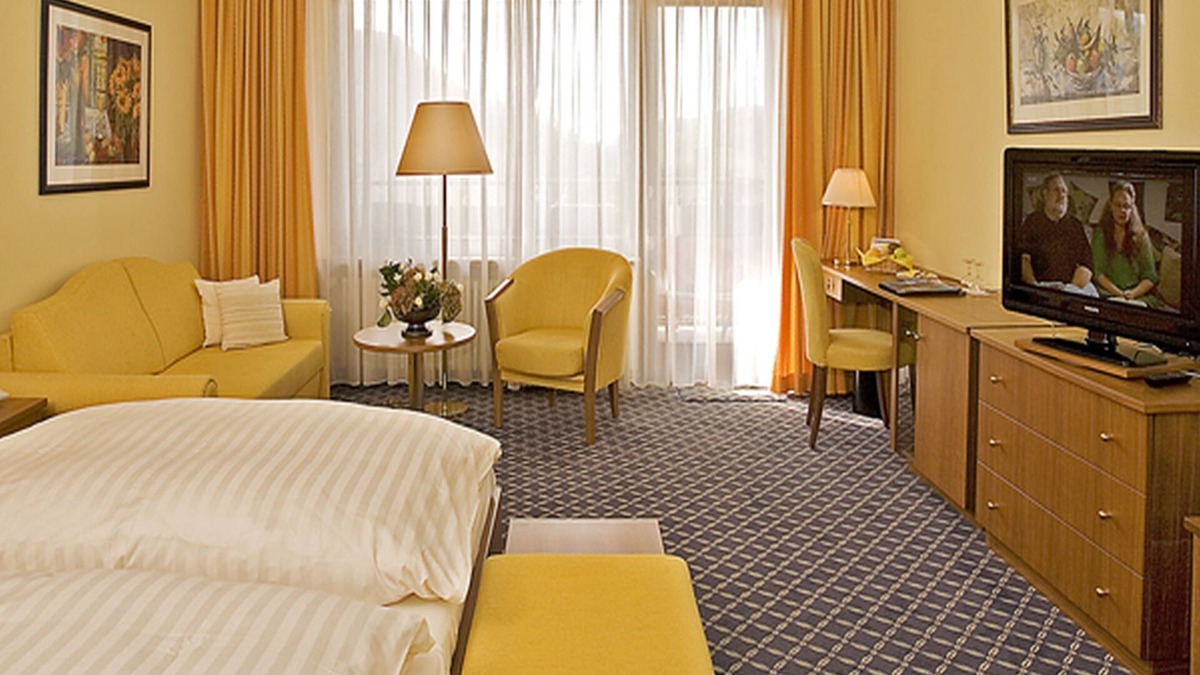 Badenweiler Apartment | Superior double room with balcony