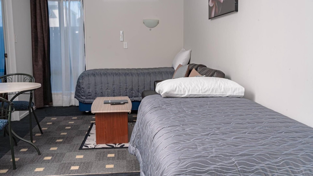 Riccarton Hotel | Superior Family Room