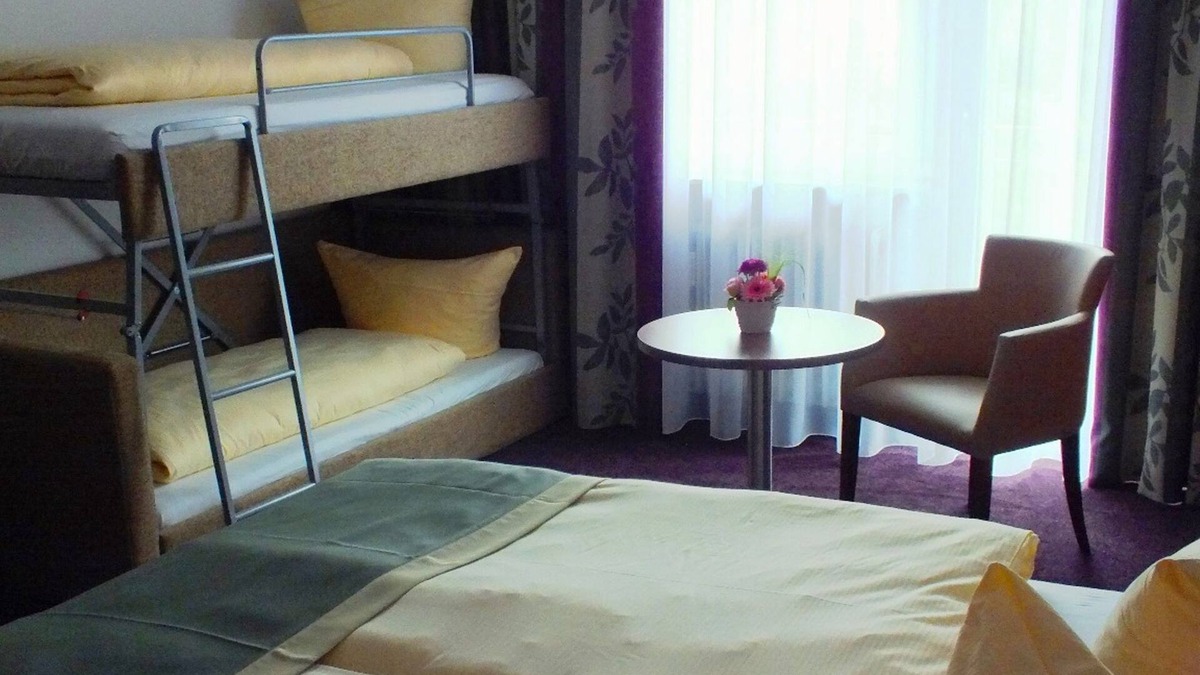 Meckenbeuren Apartment | Superior Family Room Relax