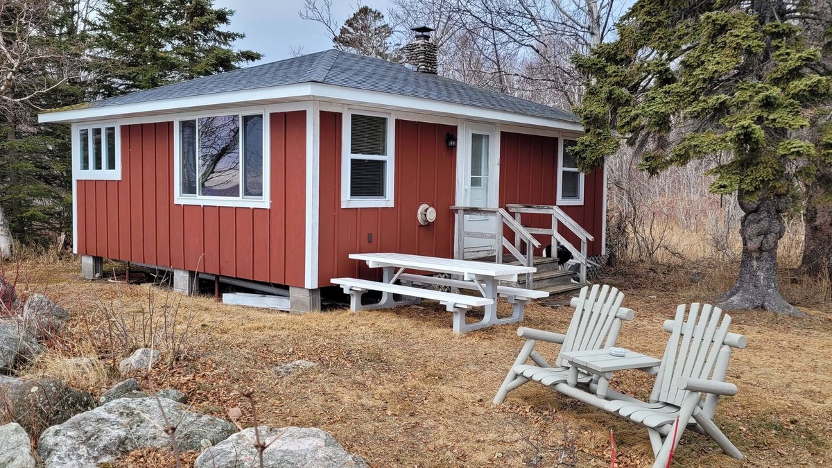 Tofte Cabin | Superior Reflections Cabin #1