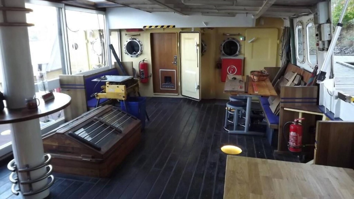 Sodertalje Boat Rental | Superior Single Room with Sea View Yacht