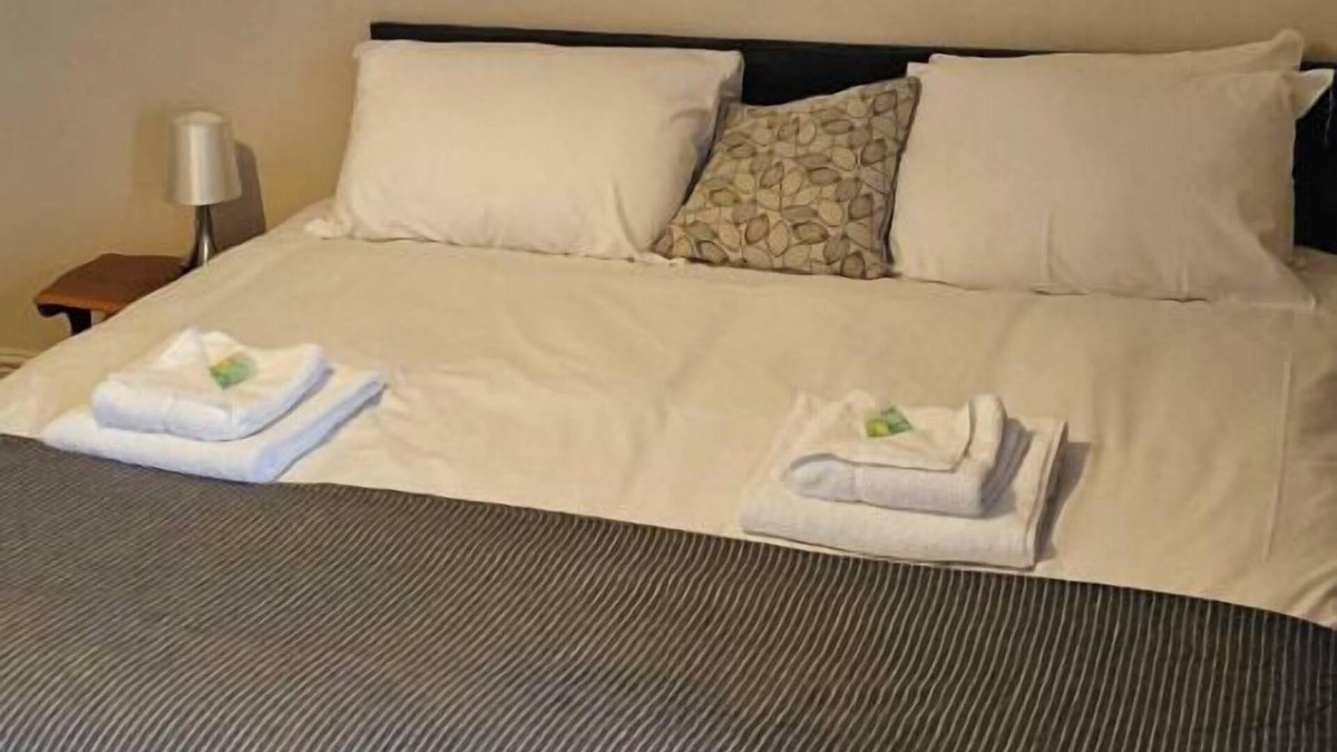 Mynydd Isa House | Superking Room Shared Bathroom Bath Only TV