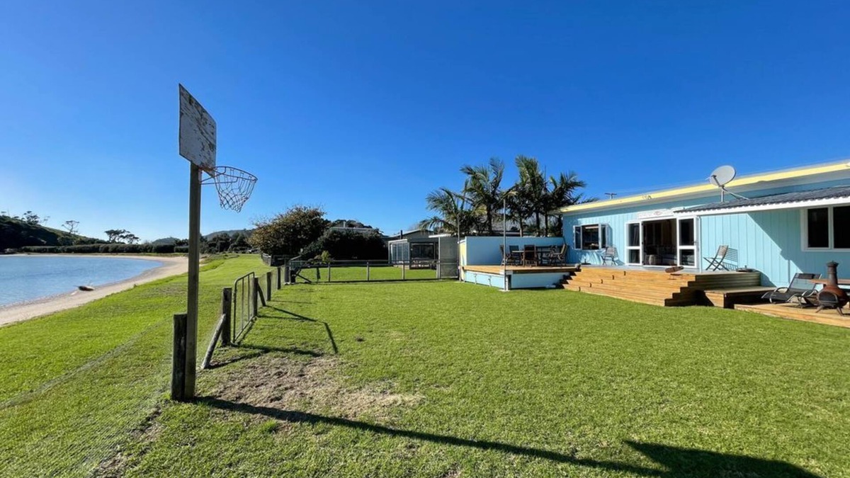 Pataua House | Supreme Beachfront House