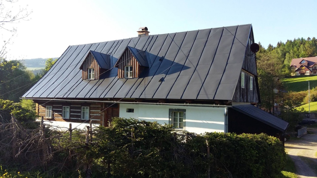 Rokytnice nad Jizerou House | Supremely comfortable Czech country cottage.