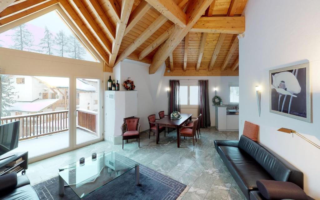 Celerina-Schlarigna Apartment | Sur Crasta