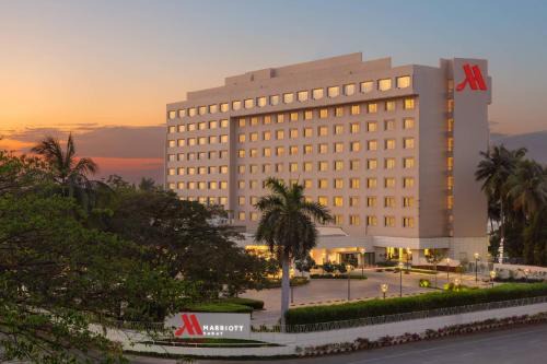 Surat Hotel | Surat Marriott Hotel
