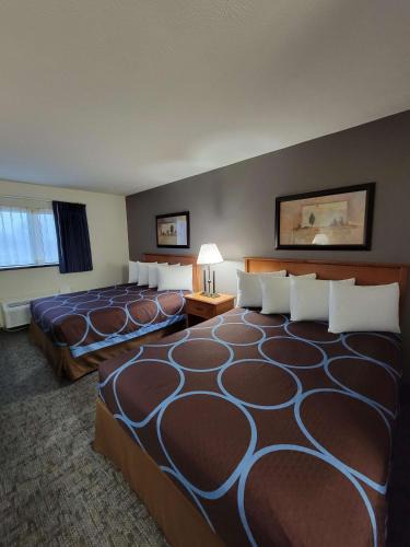 Grand Island Hotel | SureStay Plus Hotel by Best Western Grand Island