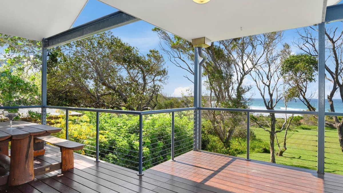 Arrawarra Headland House | Surf Break - Arrawarra Headland location