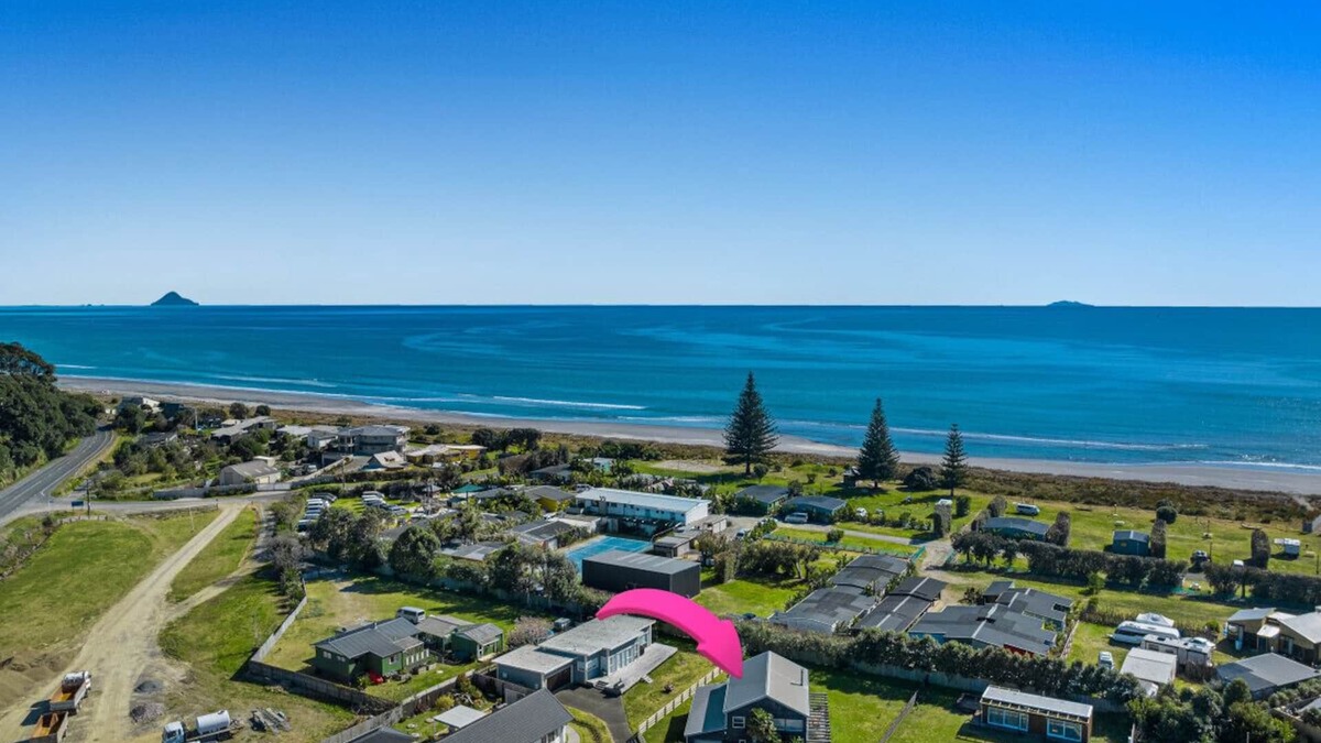 Waiotahi House | Surf, Sand & Summer Vibes.