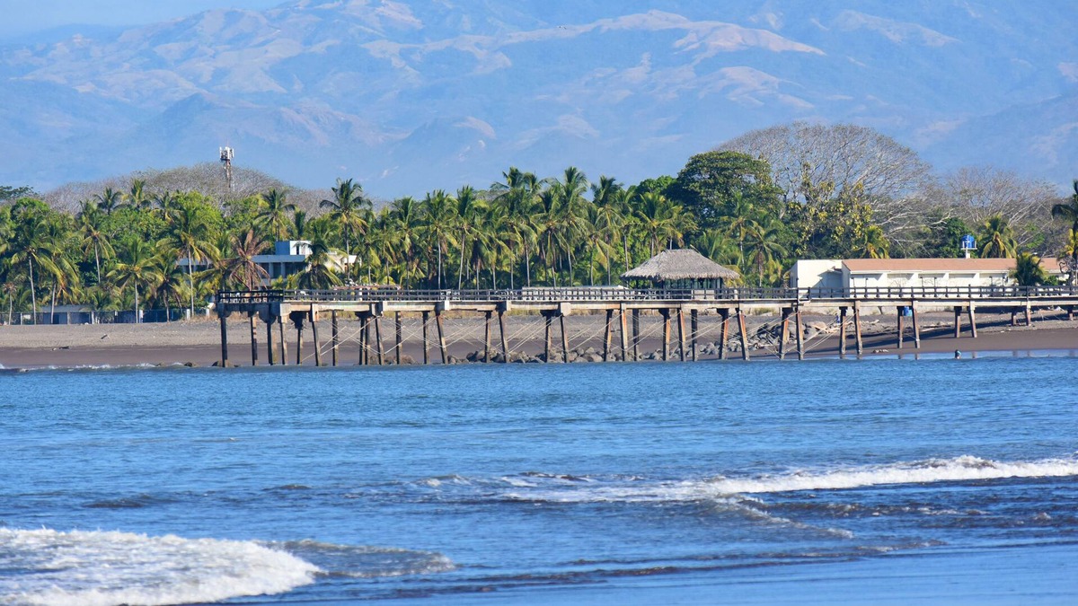 Boca Barranca House | Surf Villa on the point at Boca Barranca