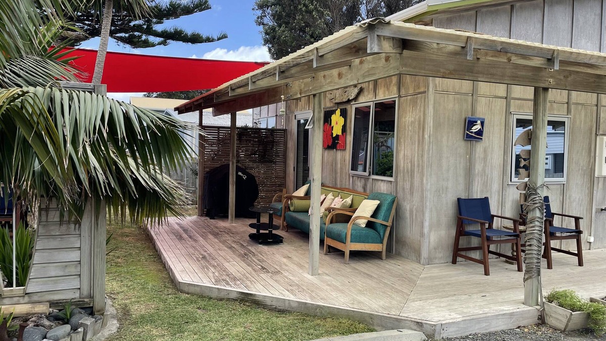 Pataua House | SURFPAD Pataua North place of plentyRelax and enjoy the good vibe